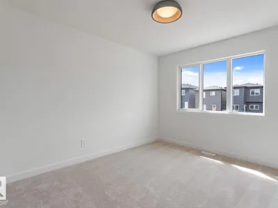 97 Cuddie DR photo 34