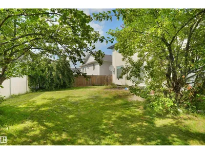 2715 44A AV NW photo 13