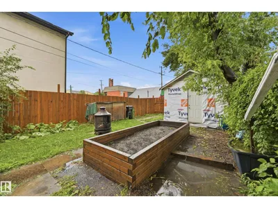 10714 103 ST NW photo 36