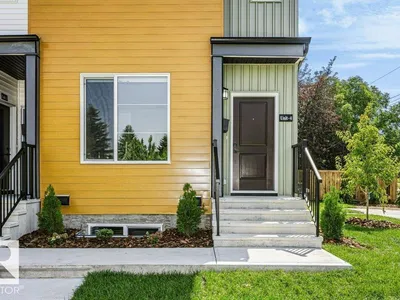 11307 46 AV NW photo 8