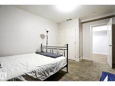 4642 CHARLES WY SW photo 29