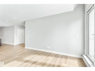 #910 10238 103 ST NW photo 13