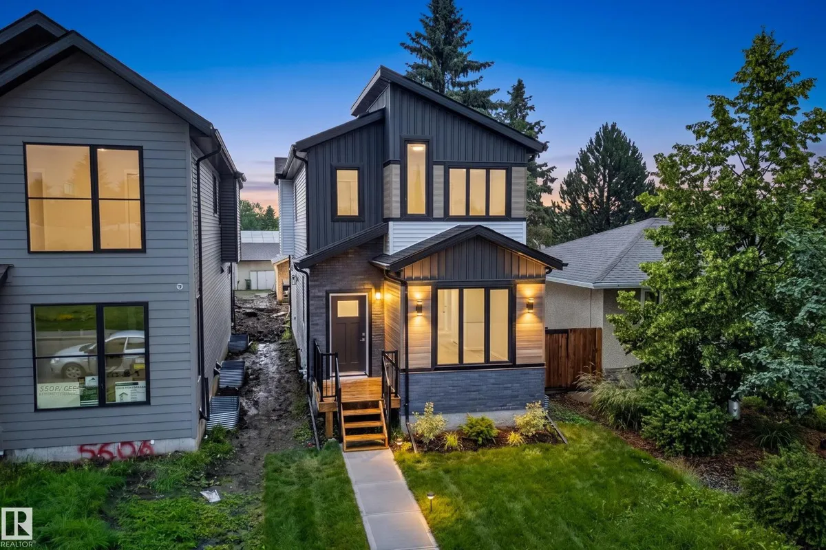 5604 105 AV NW exterior