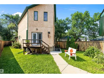 11253 89 ST NW photo 49