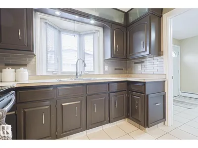 13304 70 ST NW photo 29