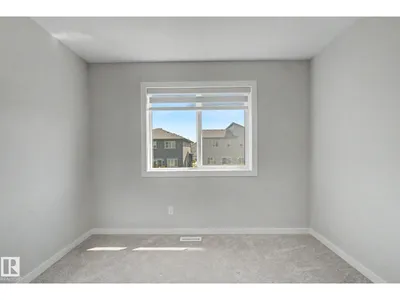 311 29 ST SW SW photo 29