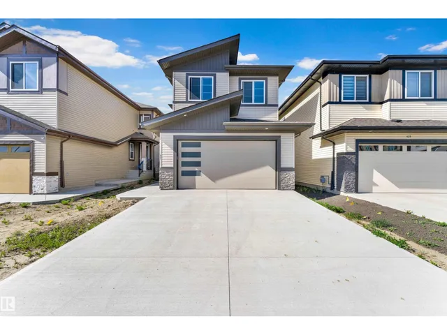 431 ROBERTS CR, Leduc