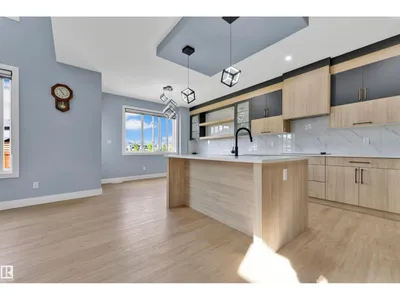 431 ROBERTS CR photo 14