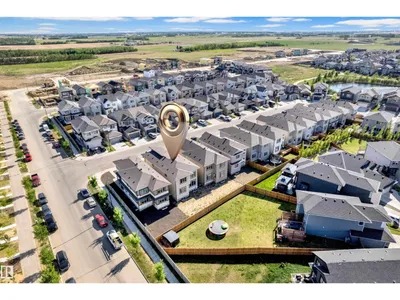 431 ROBERTS CR photo 42