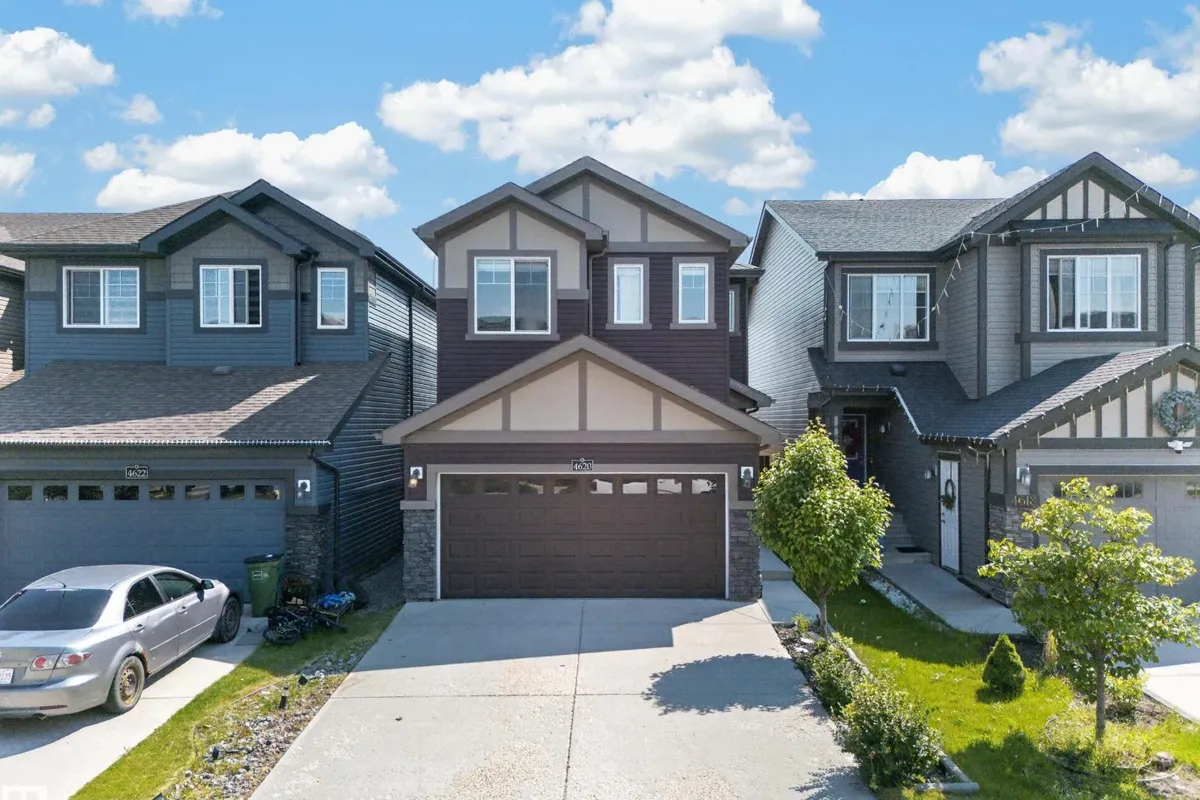 4620 ALWOOD WY SW exterior