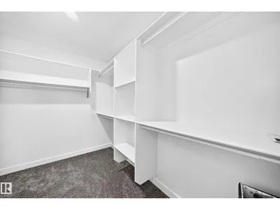3605 41 AV photo 35