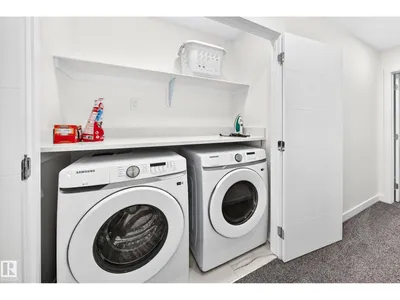 3605 41 AV photo 43
