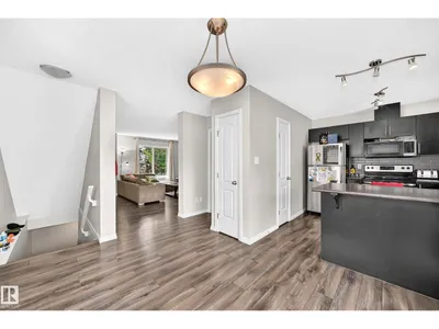 #21 8716 179 AV NW photo 11