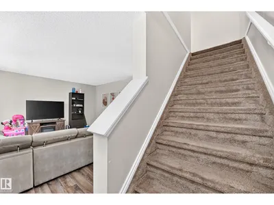 #21 8716 179 AV NW photo 21