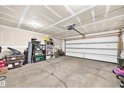 #21 8716 179 AV NW photo 33