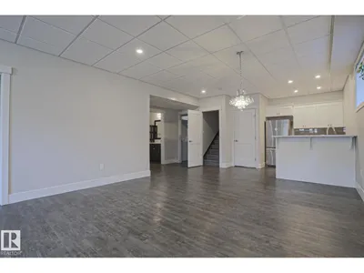 9711 223 ST NW photo 51