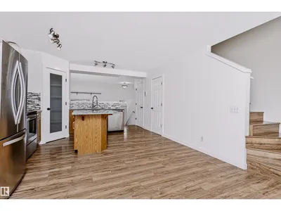#66 8304 11 AV SW photo 23