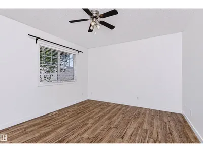 #66 8304 11 AV SW photo 28