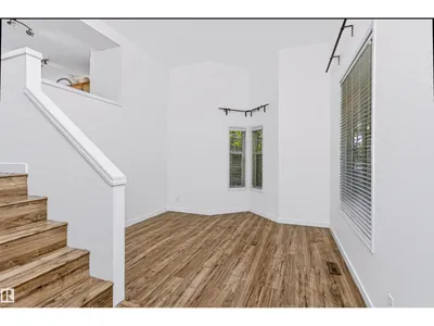 #66 8304 11 AV SW photo 6