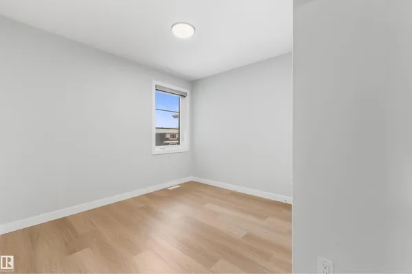 47 Axelwood CR photo 2