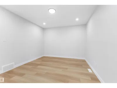 47 Axelwood CR photo 4