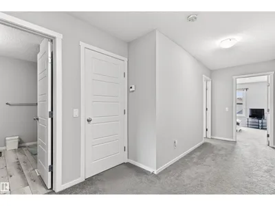 #45 6004 ROSENTHAL WY NW photo 31