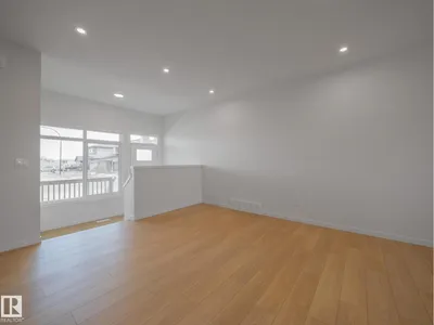 2020 194 ST NW photo 10