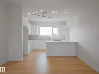 2020 194 ST NW photo 12