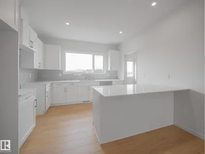 2020 194 ST NW photo 14