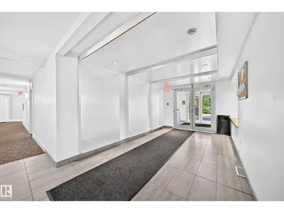 #411 3715 WHITELAW LN NW photo 33