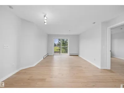 #221 240 SPRUCE RIDGE RD photo 12