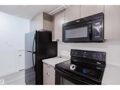 8722 150 ST NW photo 22