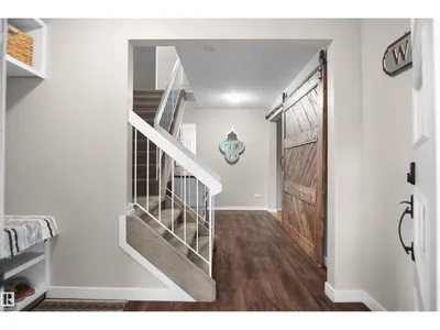 112 GARIEPY CR NW photo 4