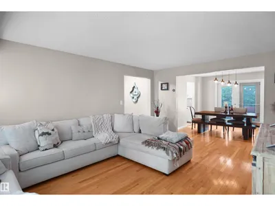 112 GARIEPY CR NW photo 11