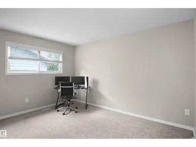 112 GARIEPY CR NW photo 46