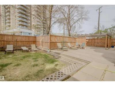 #202 8340 JASPER AV NW photo 35