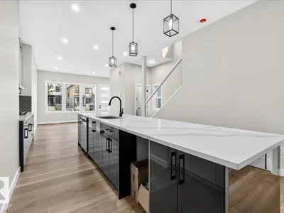 9814 155 ST NW photo 6