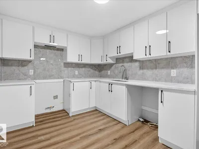 9814 155 ST NW photo 45