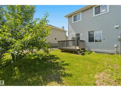 #64 120 MAGRATH RD NW photo 37