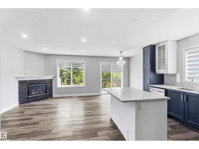 #64 120 MAGRATH RD NW photo 6