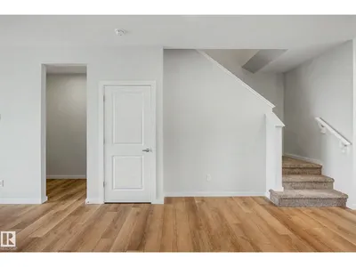 21120 25 Ave NW photo 16