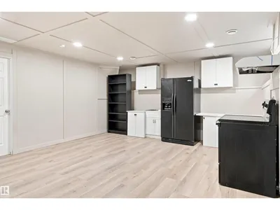 1328 80 ST SW photo 31