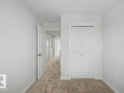 400 Stiles Way photo 27