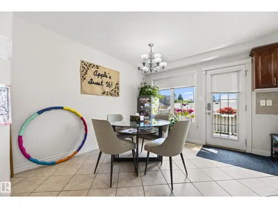 6514 106 ST NW photo 16