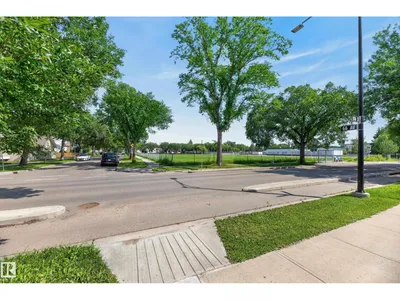 6514 106 ST NW photo 59