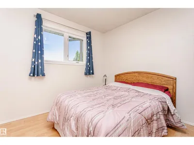 18316 78 AV NW photo 31