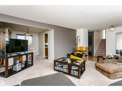 18316 78 AV NW photo 11