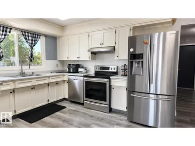 16608 109 ST NW photo 13