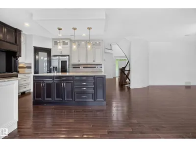3308 SOMERSET DR photo 22