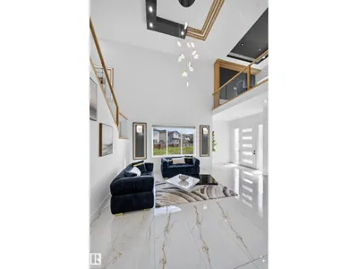 423 Robinson BV photo 10